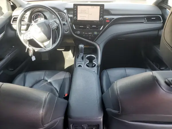 4T1F11AKXMU475906 2021 TOYOTA CAMRY - Image 8