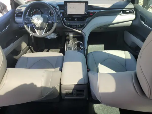 4T1F11AKXMU576413 2021 TOYOTA CAMRY - Image 8