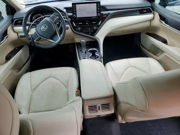 4T1F11AKXPU082105 2023 TOYOTA CAMRY - Image 8