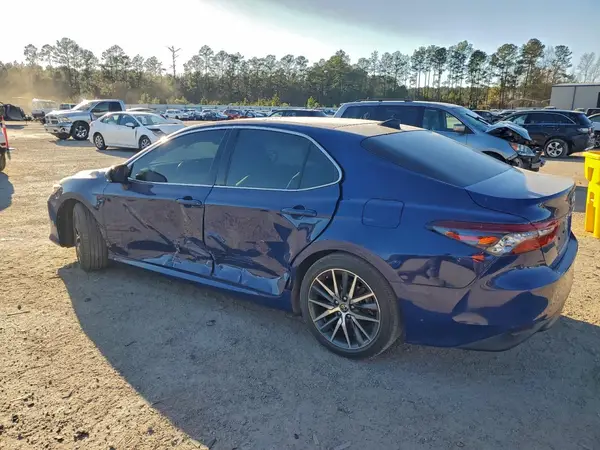 4T1F11AKXPU160835 2023 TOYOTA CAMRY - Image 2