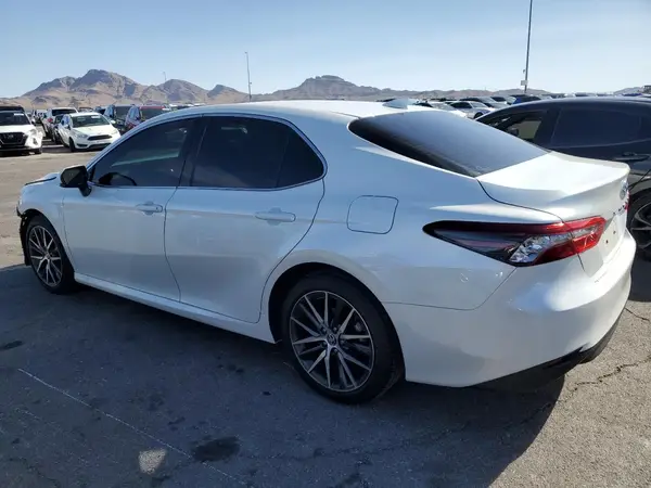 4T1F11AKXPU184861 2023 TOYOTA CAMRY - Image 2
