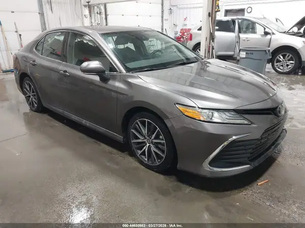 4T1F11AKXPU779189 2023 TOYOTA CAMRY - Image 1