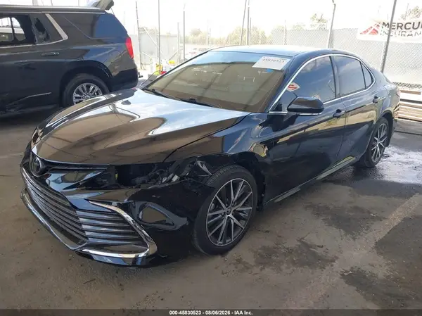 4T1F11AKXPU808299 2023 TOYOTA CAMRY - Image 2
