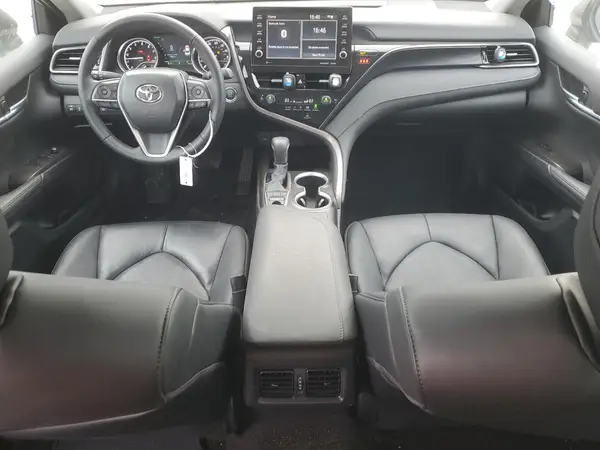 4T1F11AKXRU243541 2024 TOYOTA CAMRY - Image 8