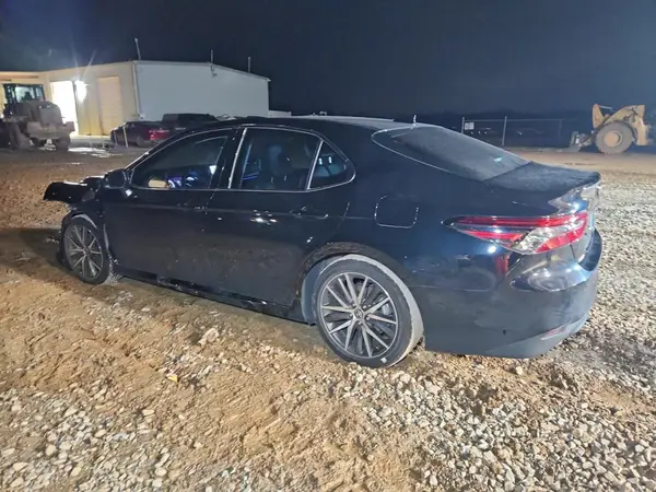 4T1F11AKXRU244608 2024 TOYOTA CAMRY - Image 2