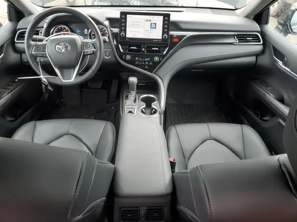 4T1F11AKXRU879862 2024 TOYOTA CAMRY - Image 8