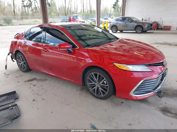 4T1F11BK0PU074917 2023 TOYOTA CAMRY - Image 1
