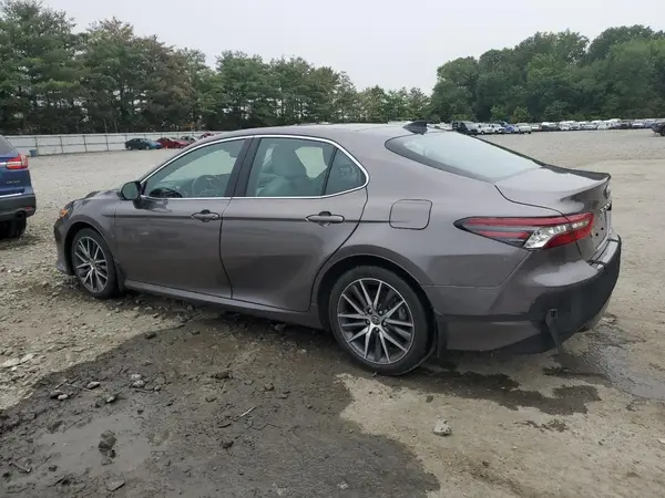 4T1F11BK0PU091359 2023 TOYOTA CAMRY - Image 2