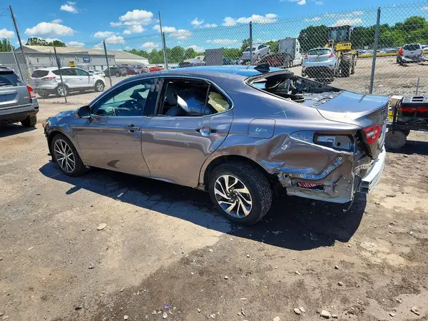 4T1F11BK0RU117249 2024 TOYOTA CAMRY - Image 2