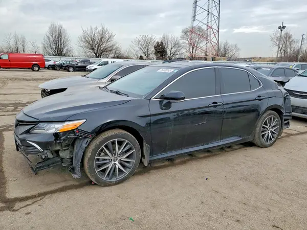 4T1F11BK0RU121396 2024 TOYOTA CAMRY - Image 1
