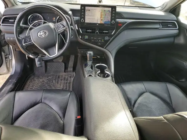 4T1F11BK1NU051918 2022 TOYOTA CAMRY - Image 8