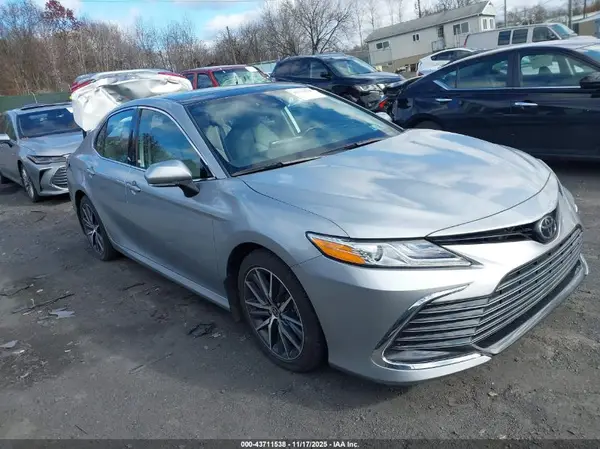 4T1F11BK1PU093380 2023 TOYOTA CAMRY - Image 1