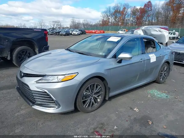 4T1F11BK1PU093380 2023 TOYOTA CAMRY - Image 2