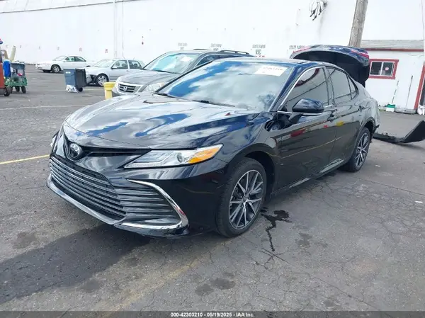 4T1F11BK1PU094951 2023 TOYOTA CAMRY - Image 2