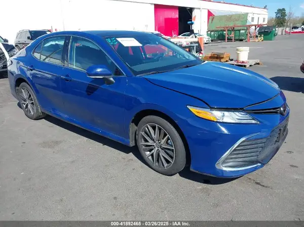 4T1F11BK2RU110173 2024 TOYOTA CAMRY - Image 1