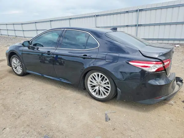 4T1F11BK3LU005360 2020 TOYOTA CAMRY - Image 2