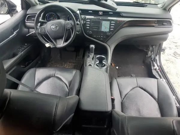 4T1F11BK3LU014043 2020 TOYOTA CAMRY - Image 8