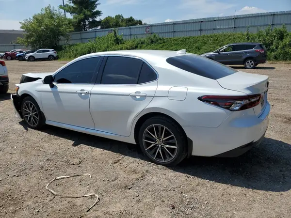 4T1F11BK3PU075009 2023 TOYOTA CAMRY - Image 2