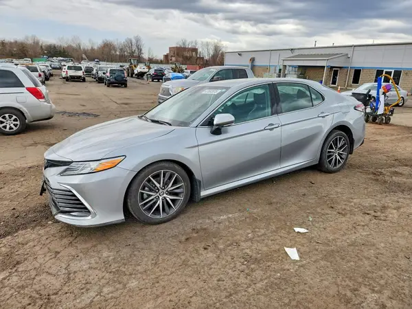 4T1F11BK3PU105402 2023 TOYOTA CAMRY - Image 1