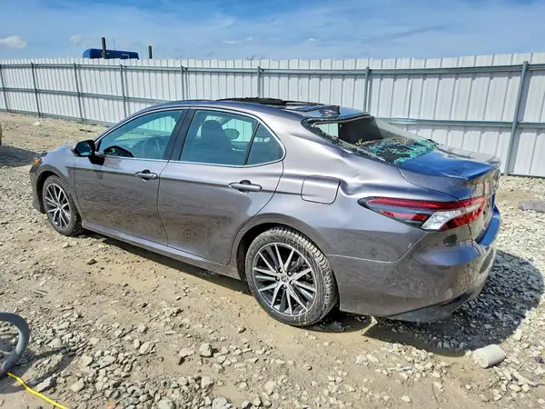 4T1F11BK3PU107991 2023 TOYOTA CAMRY - Image 2
