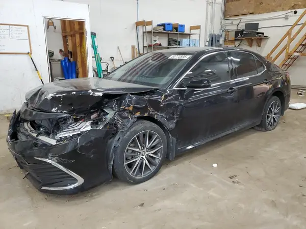 4T1F11BK4MU025540 2021 TOYOTA CAMRY - Image 1
