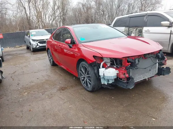 4T1F11BK5RU114038 2024 TOYOTA CAMRY - Image 1