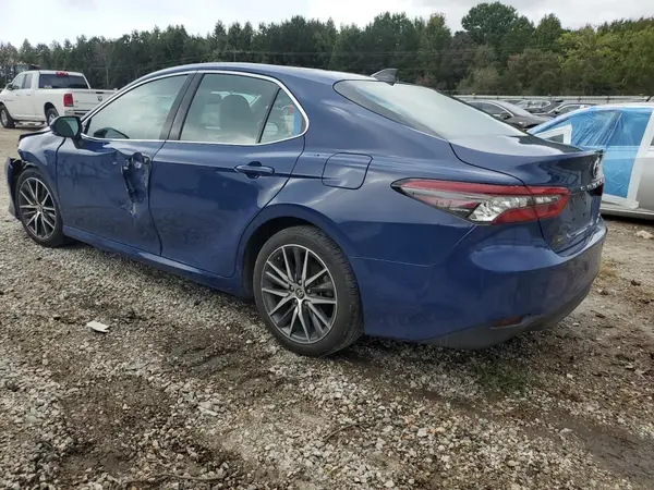 4T1F11BK5RU116744 2024 TOYOTA CAMRY - Image 2