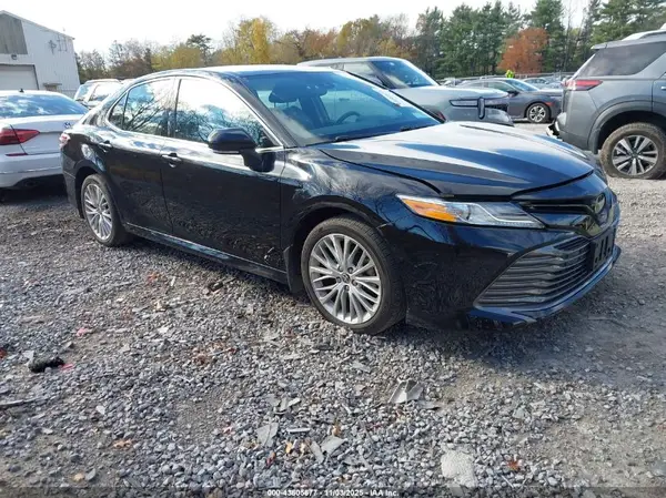 4T1F11BK6LU015512 2020 TOYOTA CAMRY - Image 1