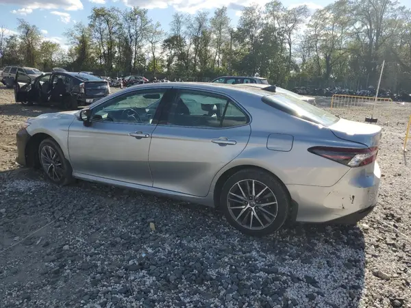 4T1F11BK6PU077241 2023 TOYOTA CAMRY - Image 2