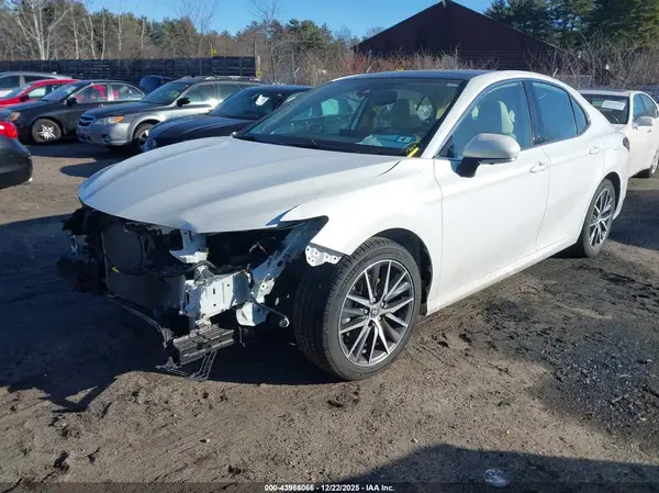 4T1F11BK6PU087834 2023 TOYOTA CAMRY - Image 2