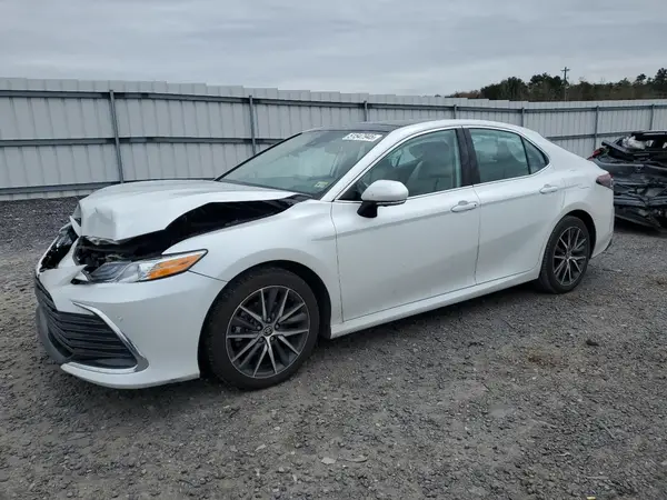 4T1F11BK6PU091186 2023 TOYOTA CAMRY - Image 1