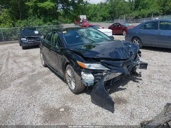 4T1F11BK7LU001733 2020 TOYOTA CAMRY - Image 1