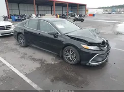 4T1F11BK8MU031776 2021 TOYOTA CAMRY