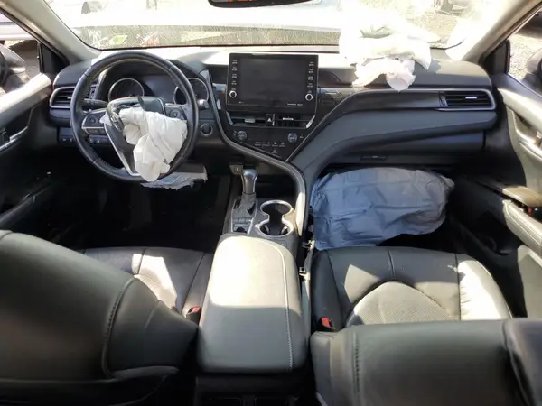 4T1F11BK8MU037982 2021 TOYOTA CAMRY - Image 8