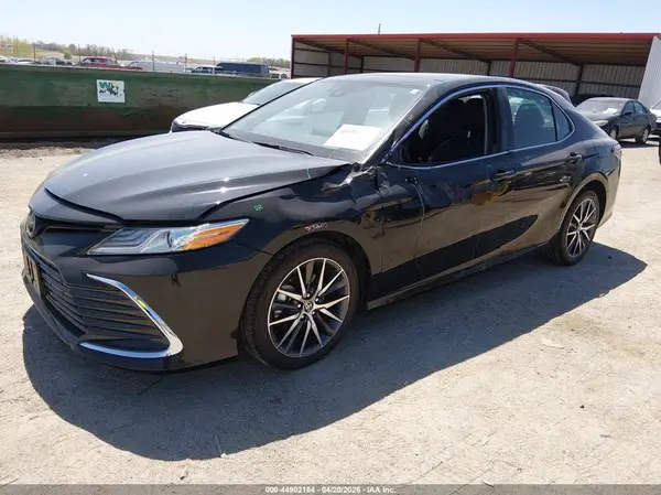 4T1F11BK8RU125583 2024 TOYOTA CAMRY - Image 2