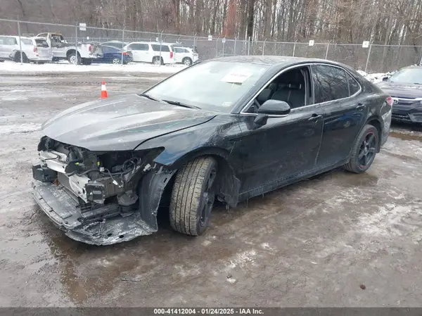 4T1F11BK9LU009588 2020 TOYOTA CAMRY - Image 2