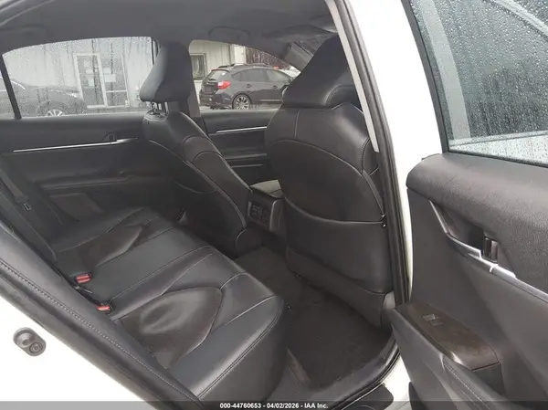 4T1F11BK9MU024786 2021 TOYOTA CAMRY - Image 8