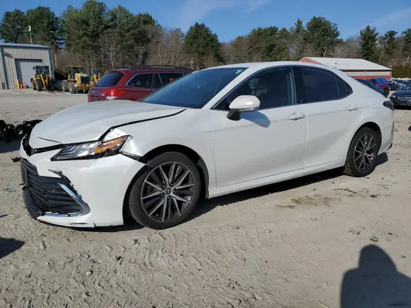 4T1F11BK9MU043080 2021 TOYOTA CAMRY - Image 1