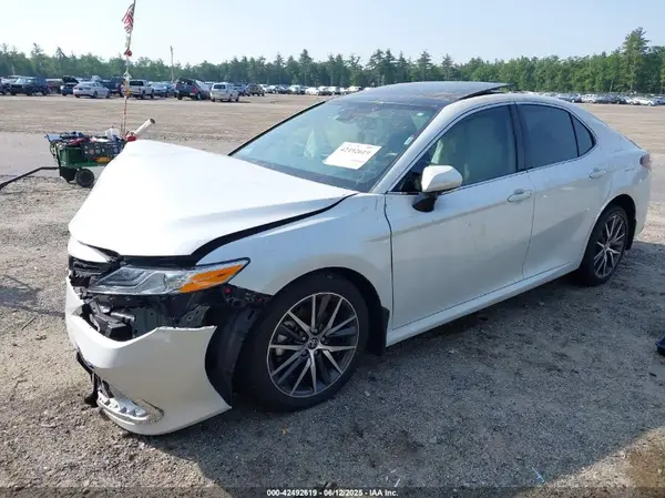 4T1F11BK9PU090906 2023 TOYOTA CAMRY - Image 2