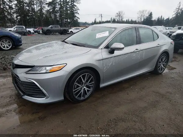 4T1F11BK9PU094907 2023 TOYOTA CAMRY - Image 2