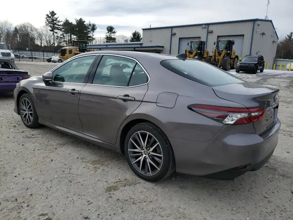 4T1F11BK9RU118898 2024 TOYOTA CAMRY - Image 2