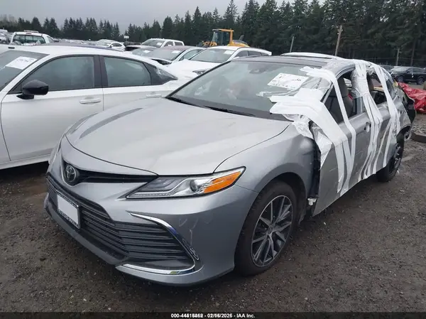 4T1F11BK9RU120554 2024 TOYOTA CAMRY - Image 2