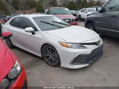 4T1F11BKXNU049049 2022 TOYOTA CAMRY