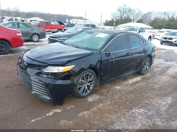 4T1F11BKXRU111149 2024 TOYOTA CAMRY - Image 2