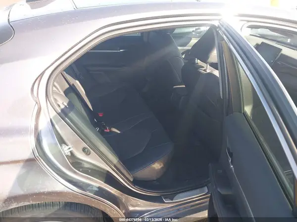 4T1F11BKXRU122670 2024 TOYOTA CAMRY - Image 8