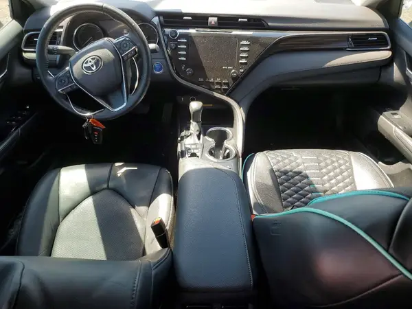 4T1F31AK0LU010981 2020 TOYOTA CAMRY - Image 8