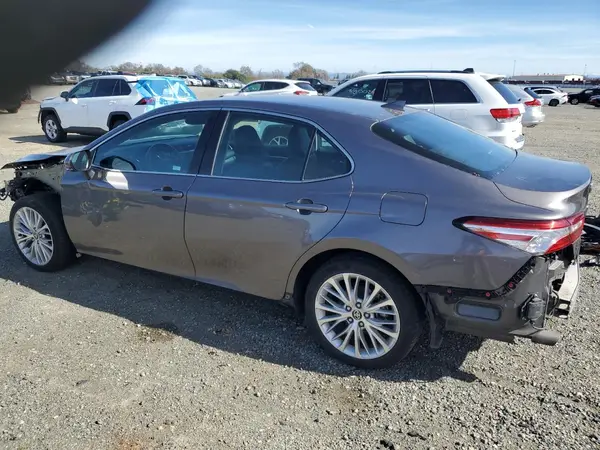 4T1F31AK0LU535538 2020 TOYOTA CAMRY - Image 2