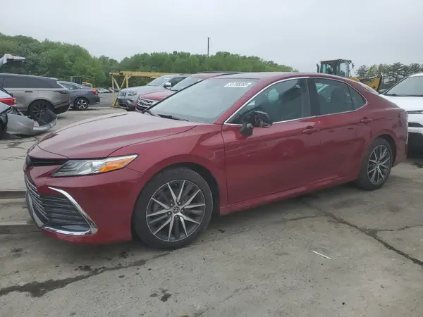4T1F31AK0NU581695 2022 TOYOTA CAMRY - Image 1