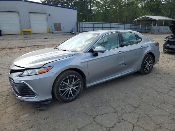 4T1F31AK0NU591014 2022 TOYOTA CAMRY - Image 1