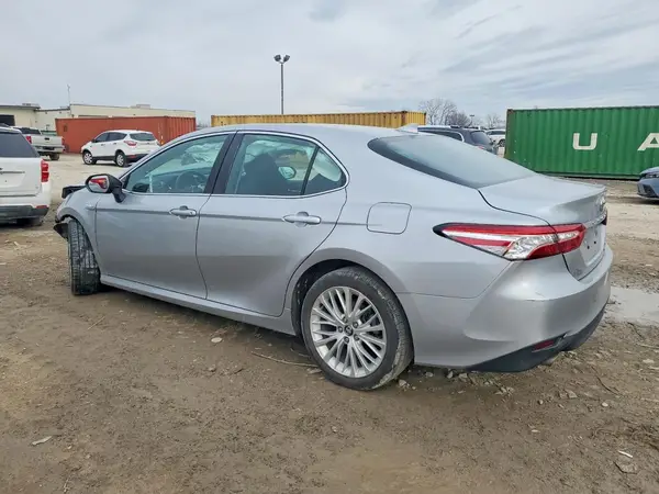 4T1F31AK1LU009435 2020 TOYOTA CAMRY - Image 2